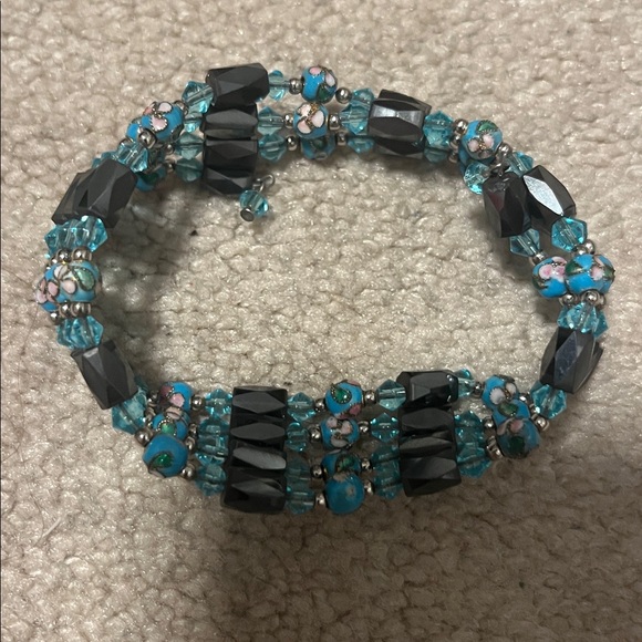 Beautiful magnetic bracelet - Picture 2 of 3